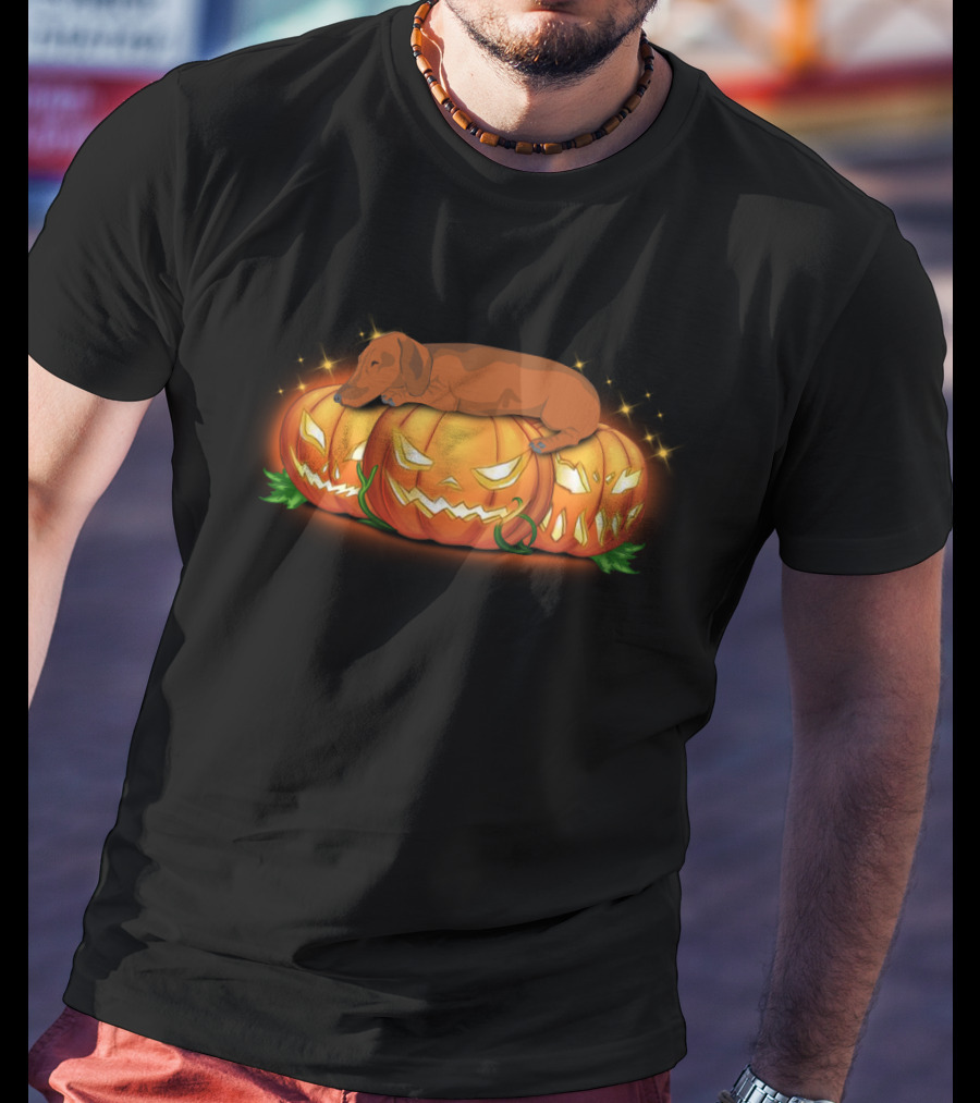 Dachshund Sleeping On Glowing Halloween Pumpkins T-Shirt