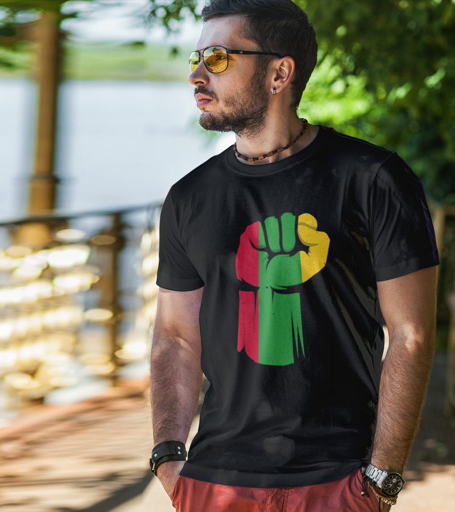 Black Fist African American Pride Black History Month Rasta Colors Fist T-Shirt
