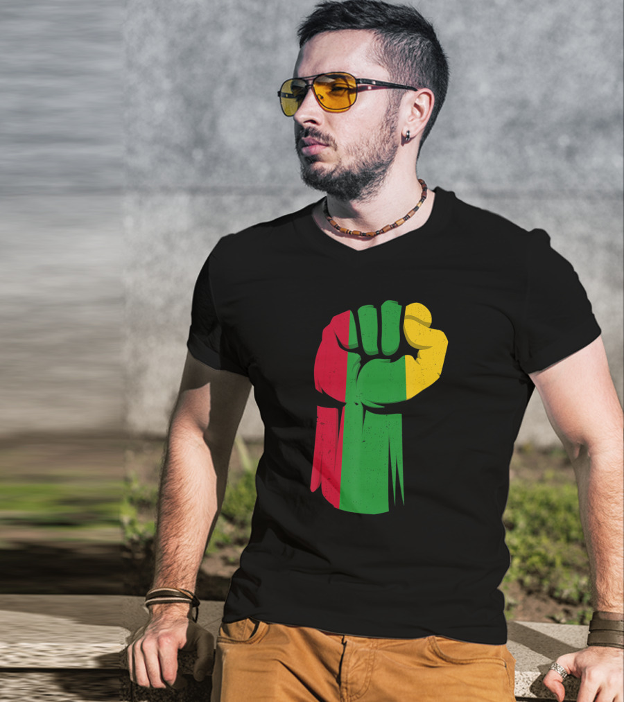 Black Fist African American Pride Black History Month Rasta Colors Fist T-Shirt