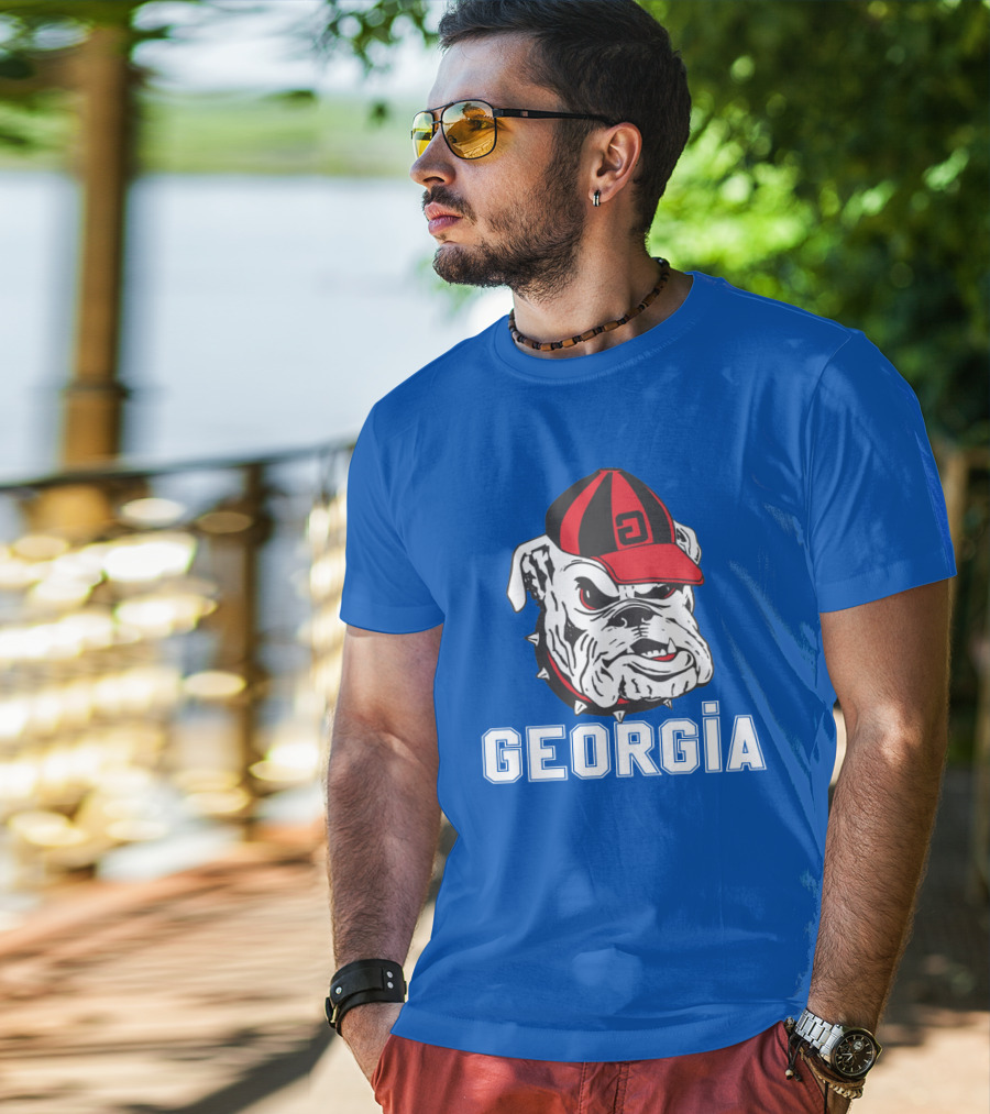 Georgia Bulldogs Vintage Red And Black Cap Bulldog T-Shirt