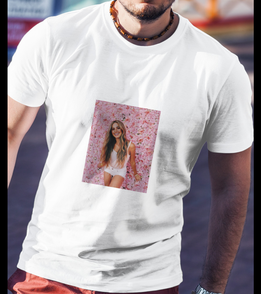 Addison Rae Merch Pink Floral Background Pouty Face T-Shirt