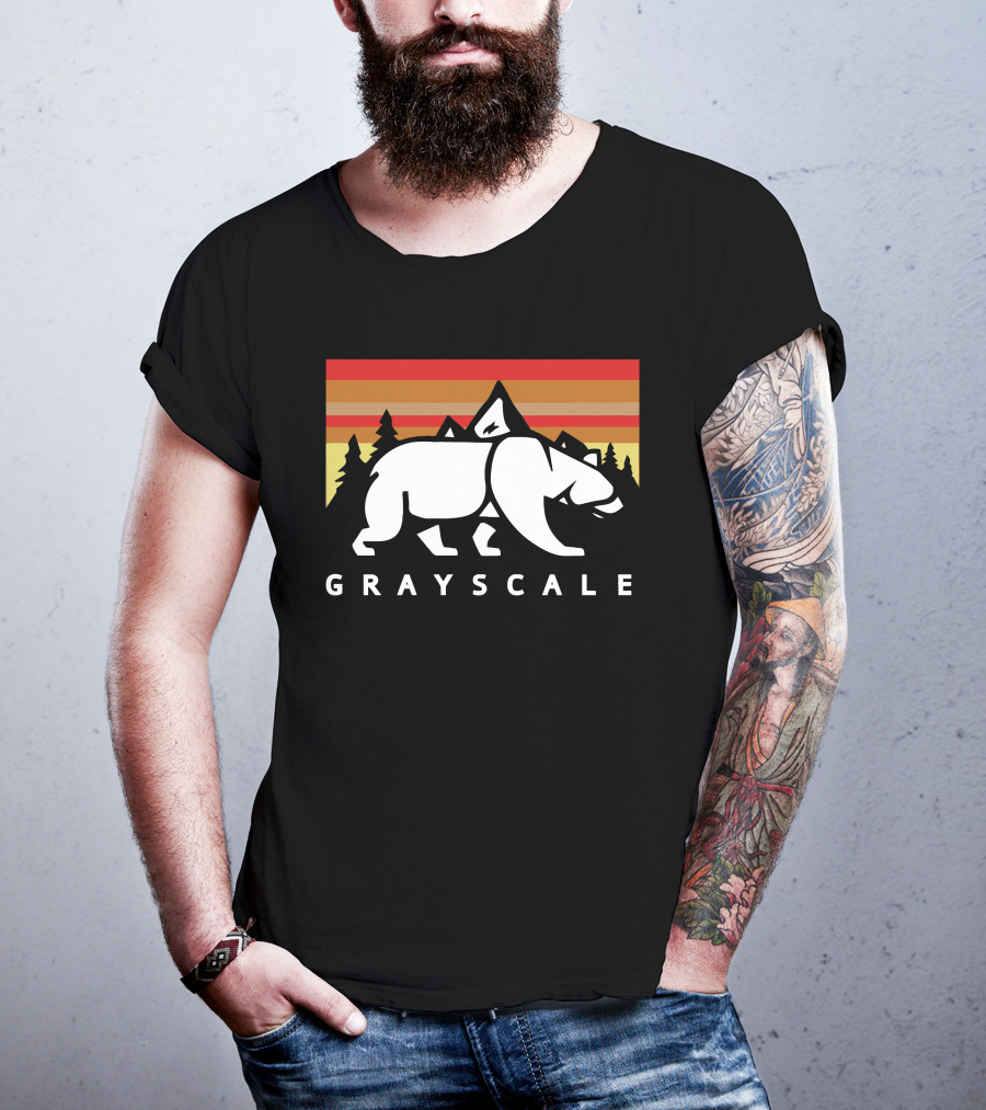 GRAYSCALE Bear And Mountains Retro Sunset T-Shirt