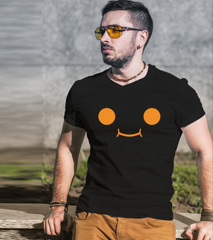 Fundy Smiley Face Minimalist Black-Shirt T-Shirt