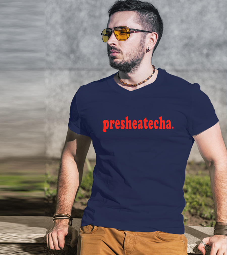 Presheatecha Thank You In Red Text On Dark Blue Background T-Shirt