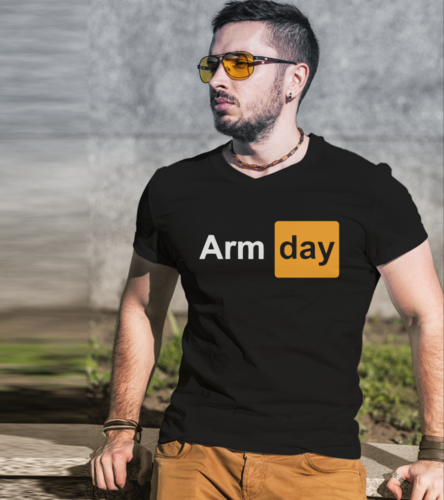 Arm Day Bodybuilding Workout Gym Motivation T-Shirt