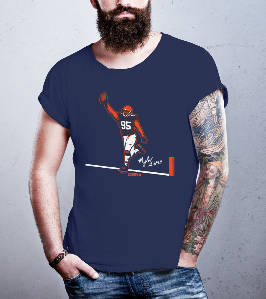 Myles Garrett Flash For Six NFLPA Browns #95 T-Shirt