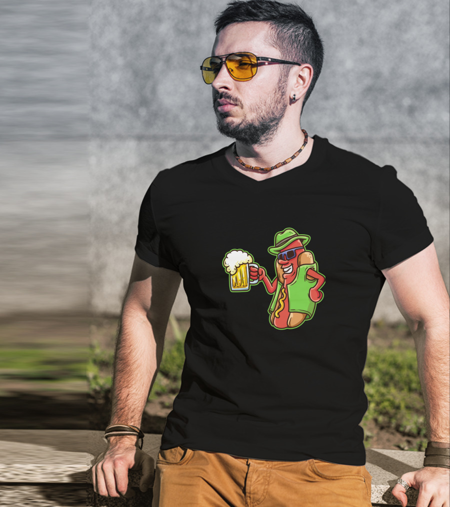 Oktoberfest Beer Hotdog Bratwurst German T-Shirt