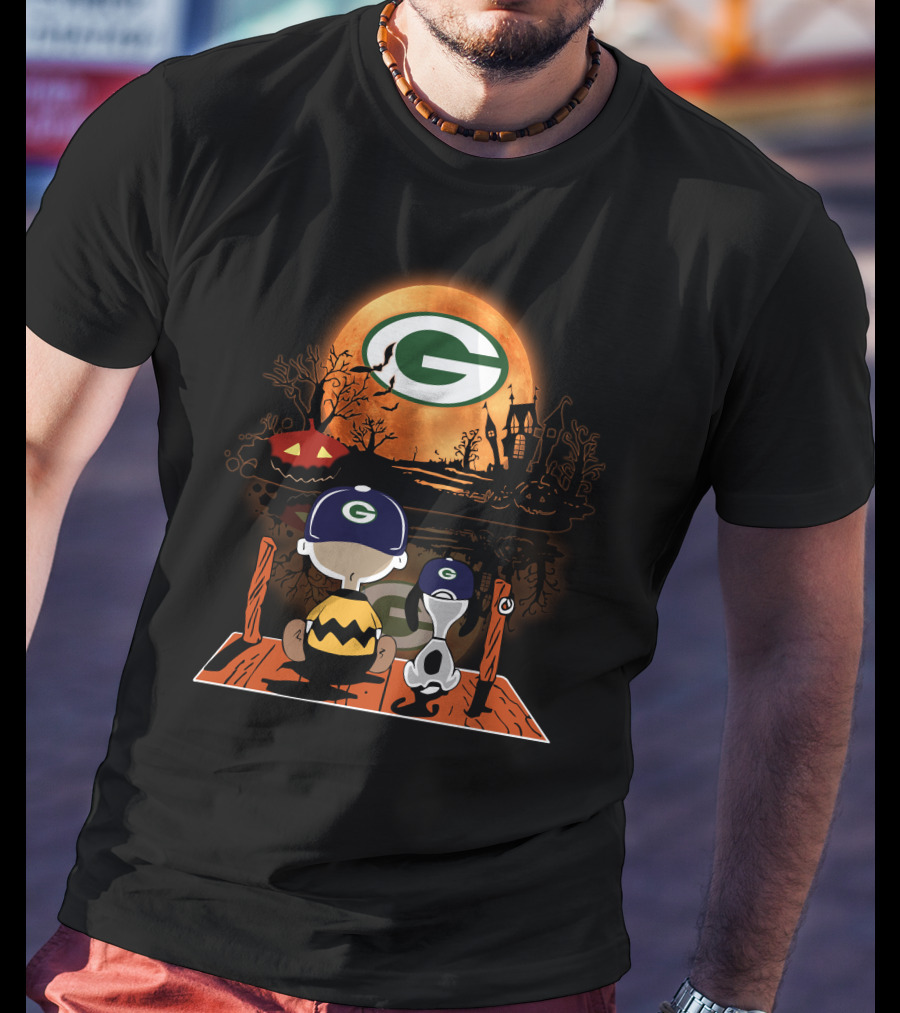 Charlie Brown And Snoopy Halloween Scene With Green Bay Packers T-Shirt