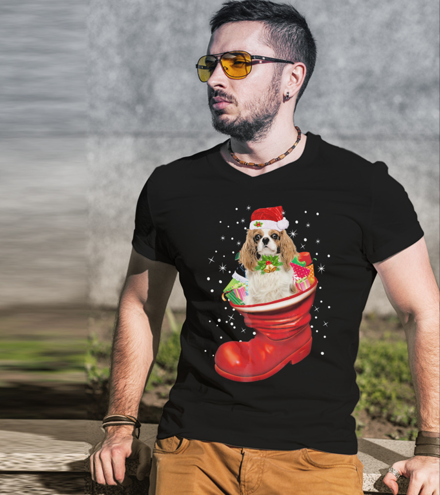 Cavalier King Christmas Dog In Festive Boot With Gifts T-Shirt