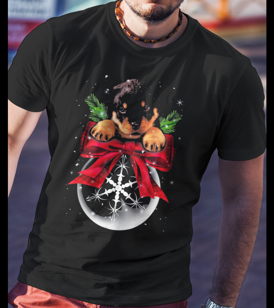 Rottweiler Puppy Christmas Bauble Snowflake Noel T-Shirt
