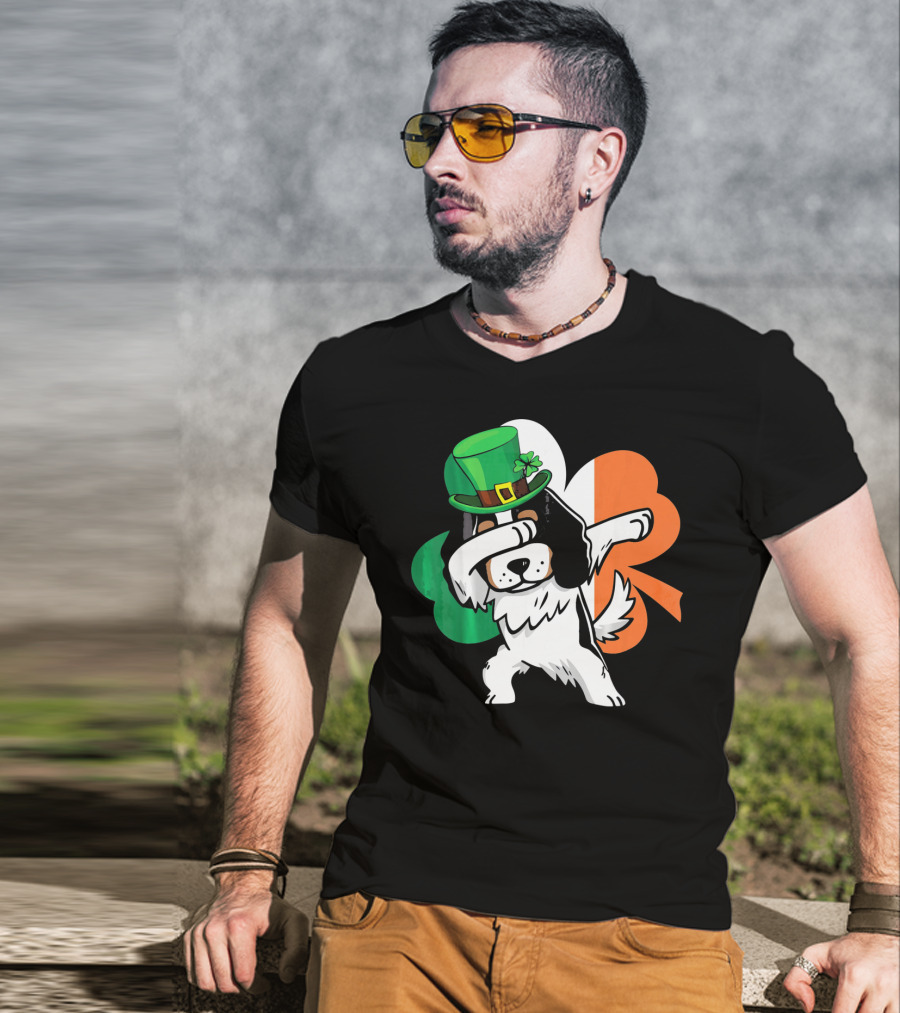 Cavalier King Charles Spaniel Dabbing Irish Clover St Patricks Day T-Shirt