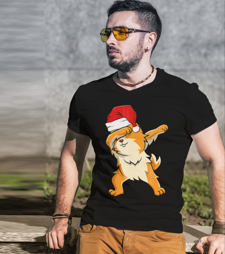 Dabbing Pomeranian With Santa Hat T-Shirt