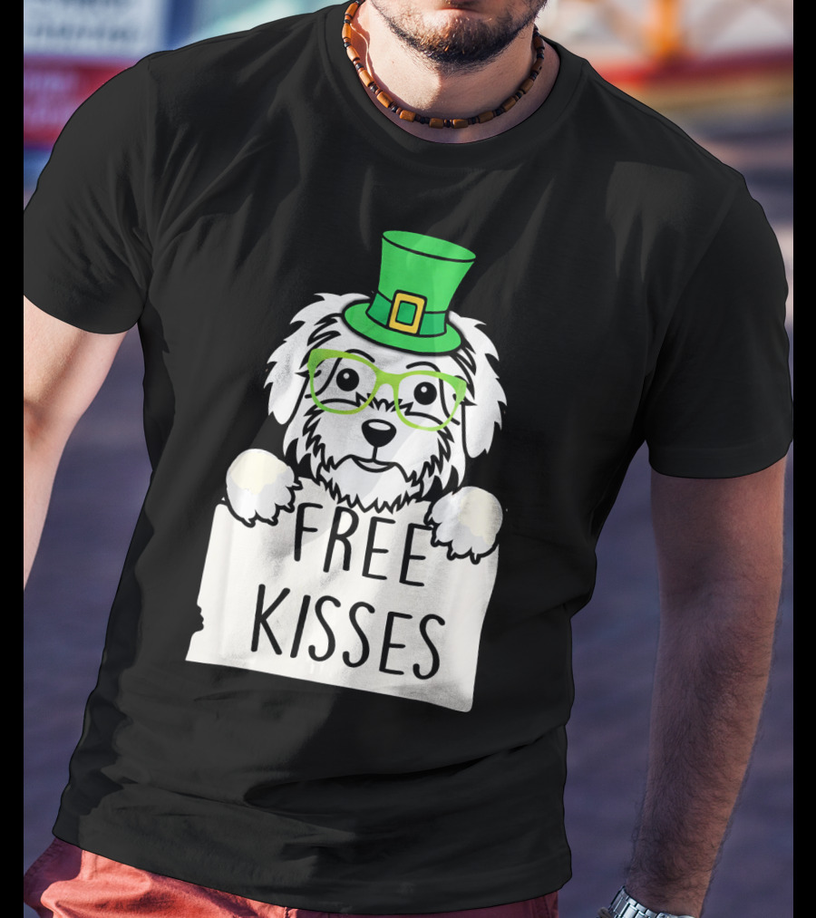 Free Kisses Maltese Dog With Green Leprechaun Hat St Patricks T-Shirt