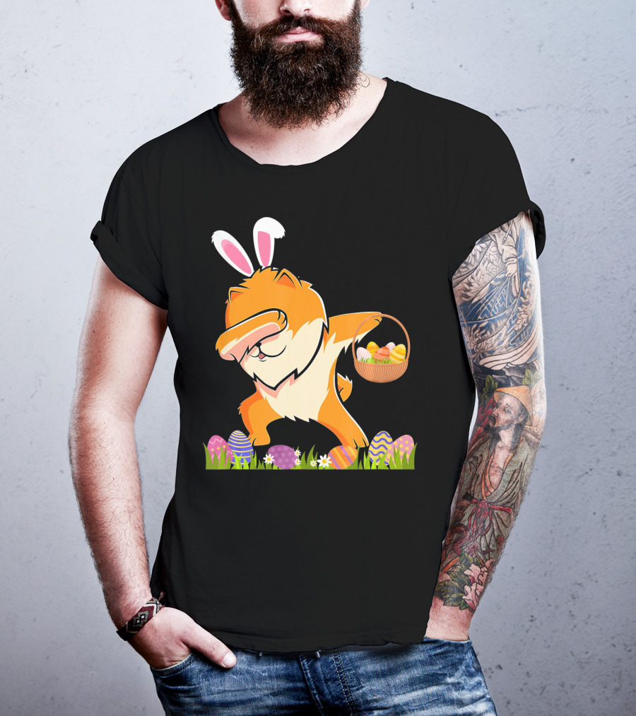 Funny Pomeranian Dabbing Easter Bunny With Eggs And Basket T-Shirt