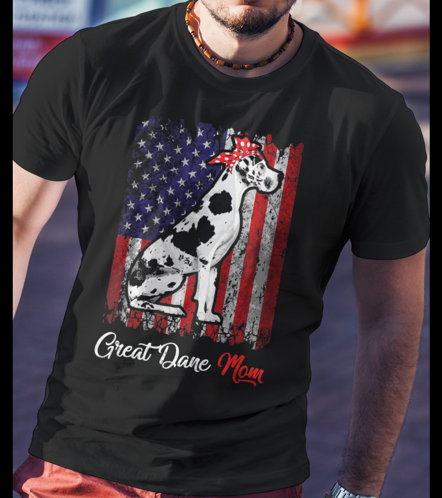 Great Dane Mom Patriotic USA Flag T-Shirt