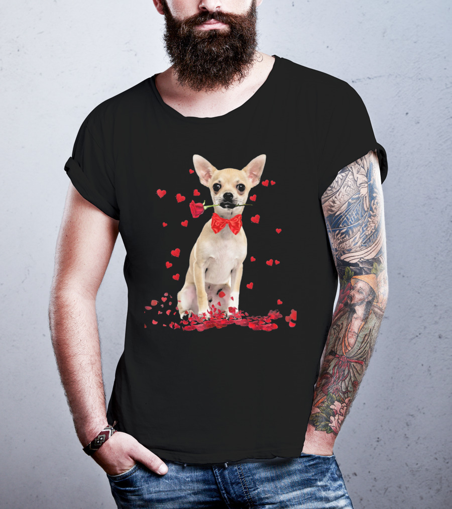 Chihuahua Valentine's Day Rose And Hearts T-Shirt
