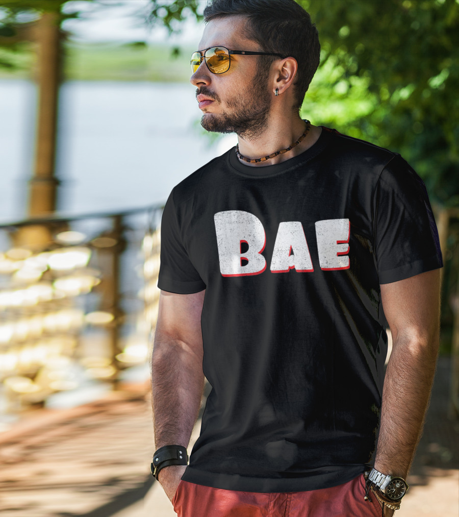 BAE Cute Vintage Valentines Day T-Shirt