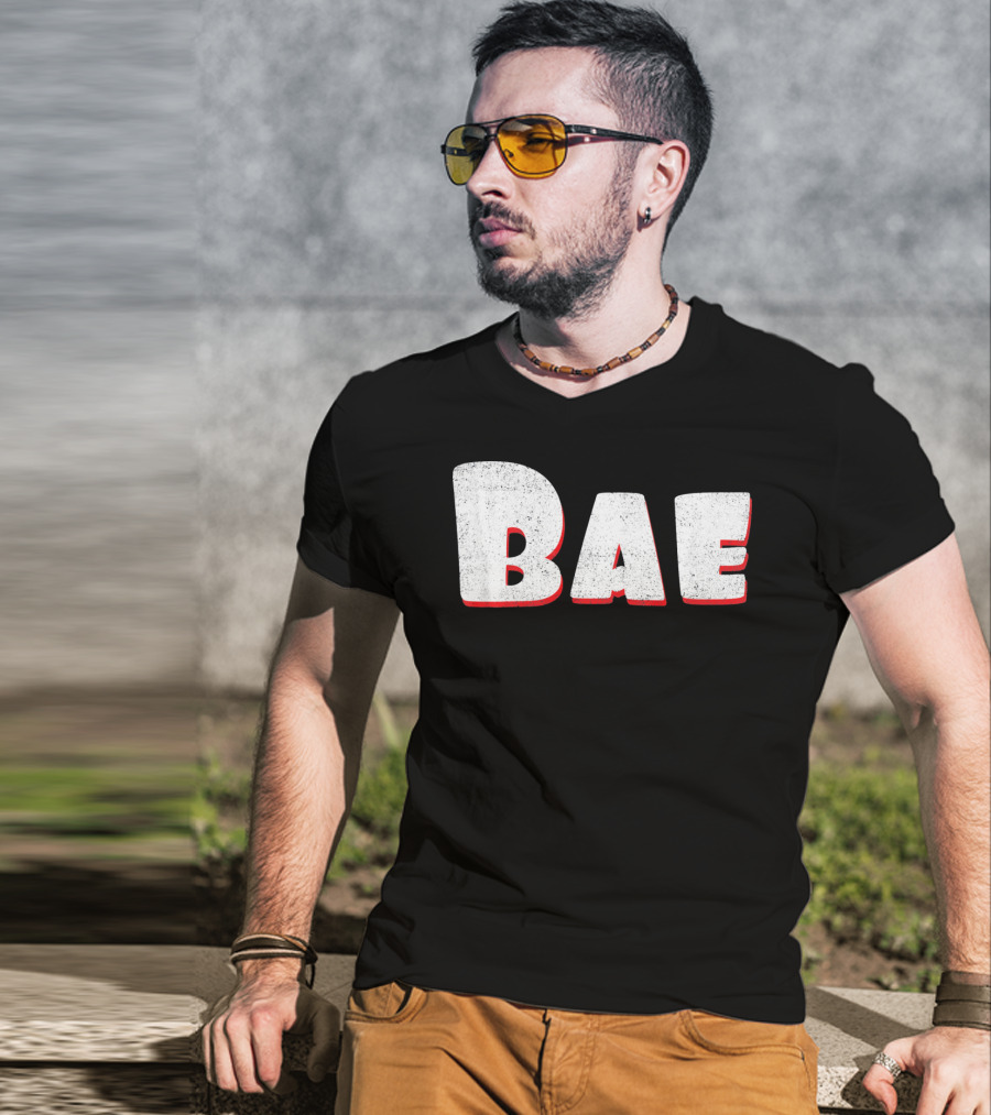 BAE Cute Vintage Valentines Day T-Shirt