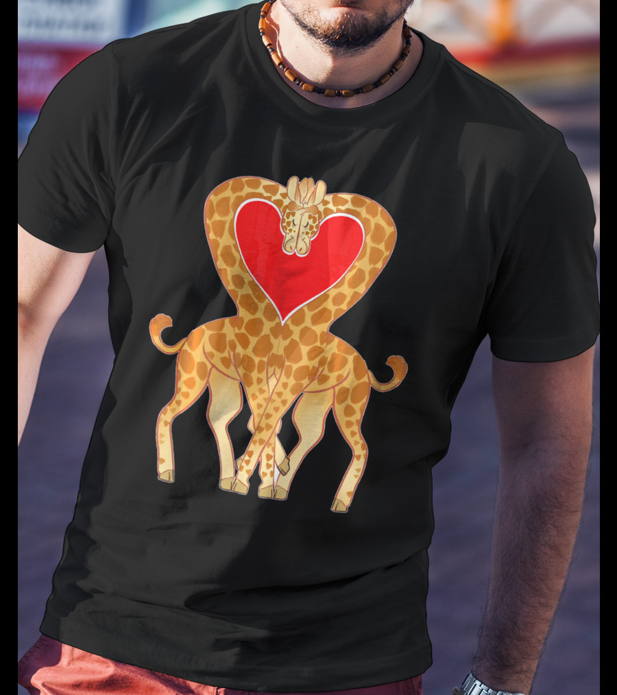 Cute Heart Giraffe Funny Valentine T-Shirt