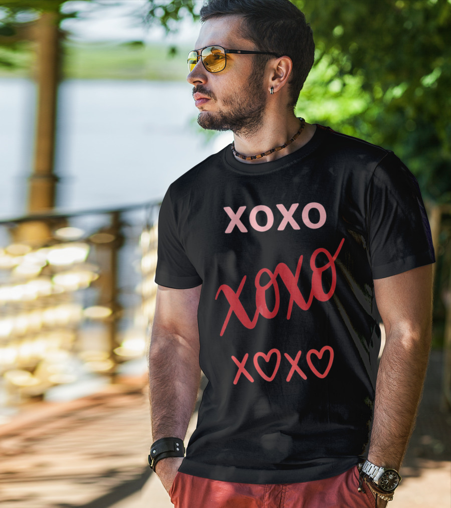 Cute Valentine XOXO Heart XOXO Valenti T-Shirt
