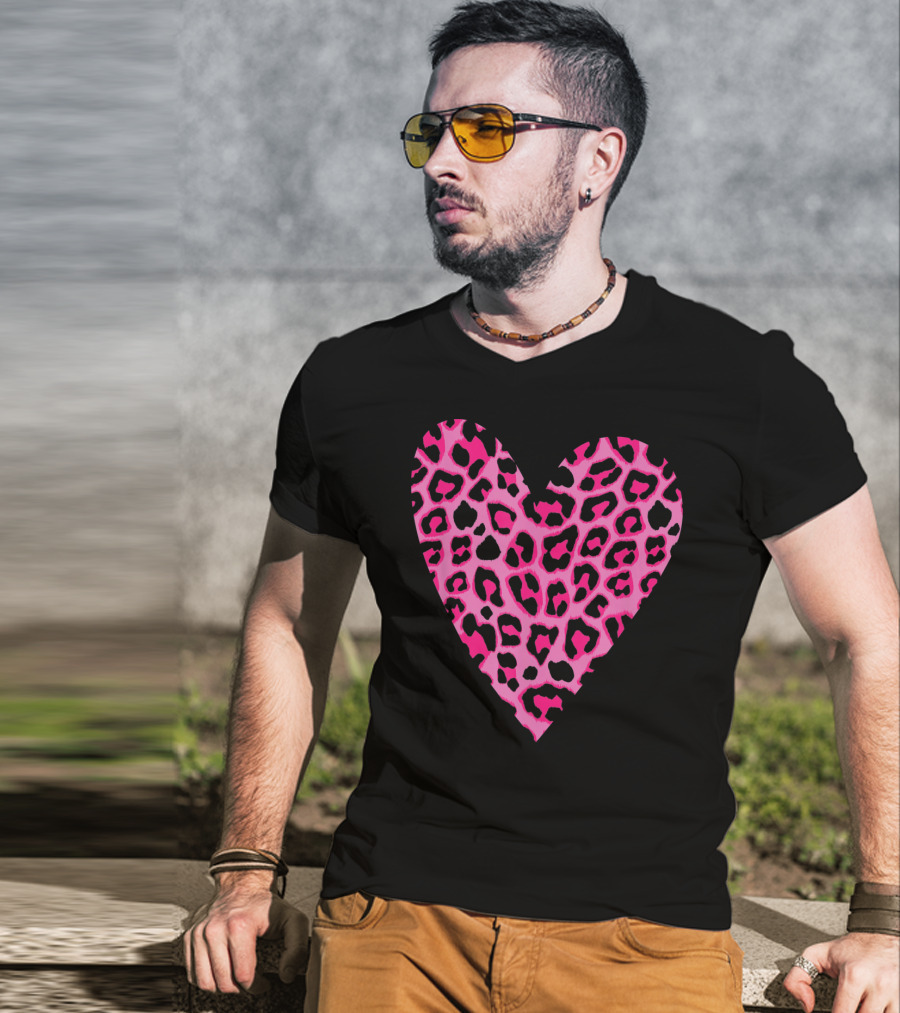 Cute Heart Valentines Pink Leopard T-Shirt