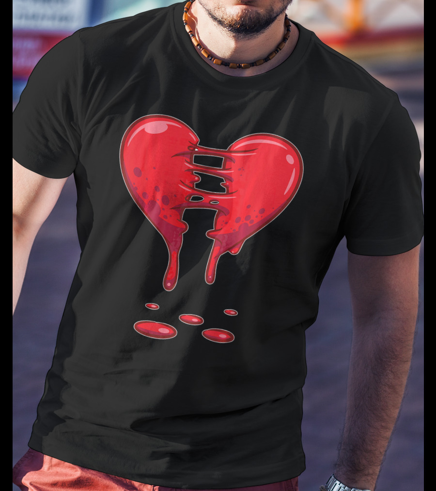 Dripping Broken Heart Halloween Valentin Red Graffiti T-Shirt