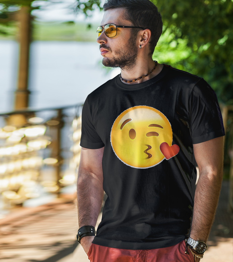 EmojiTees Blow Kiss Emoji Valentine T-Shirt
