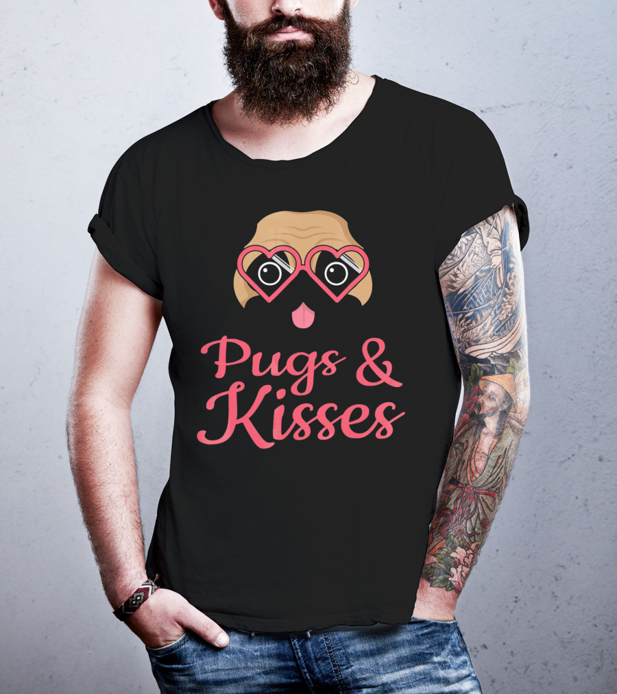 Pugs And Kisses Funny Valentines Day Humor T-Shirt