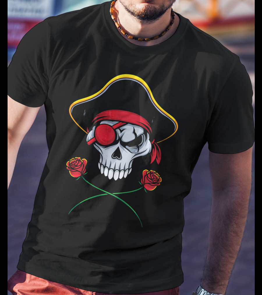 Funny Valentines Day Pirate Skull Roses Eyepatch Bandana T-Shirt