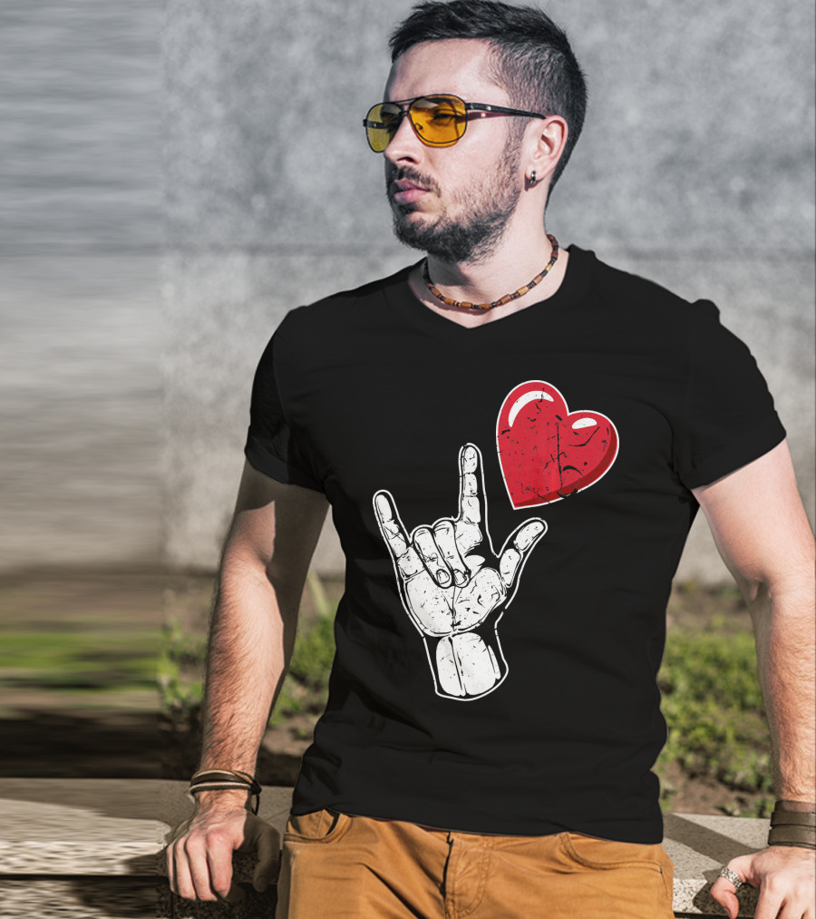 I Love You Hand Sign Red Heart Valentine's Day T-Shirt