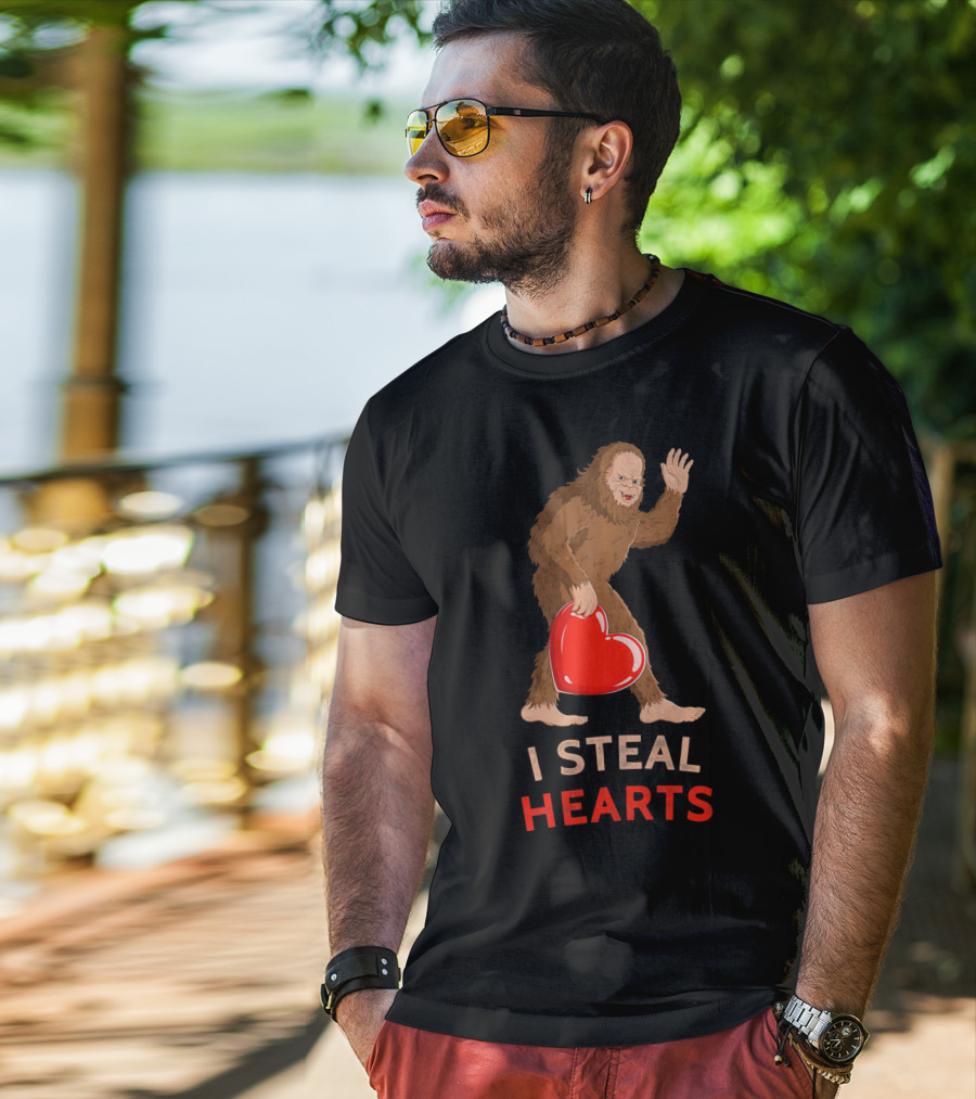 I Steal Hearts Bigfoot Valentine's Day Funny Sasquatch Image T-Shirt