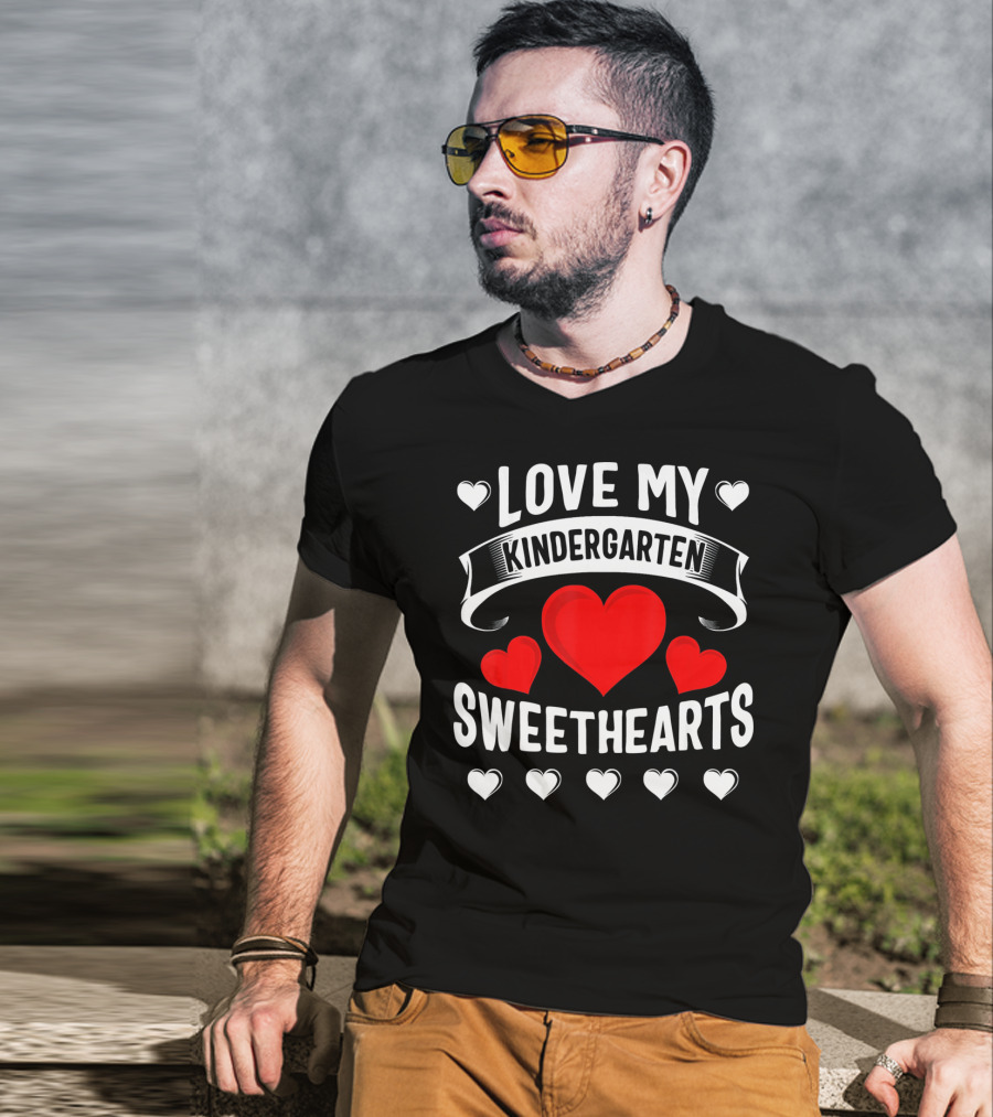 Love My Kindergarten Sweethearts Hearts T-Shirt