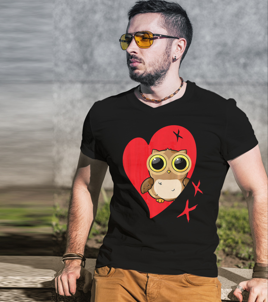 Valentine Day Red Heart Owl With Big Eyes T-Shirt