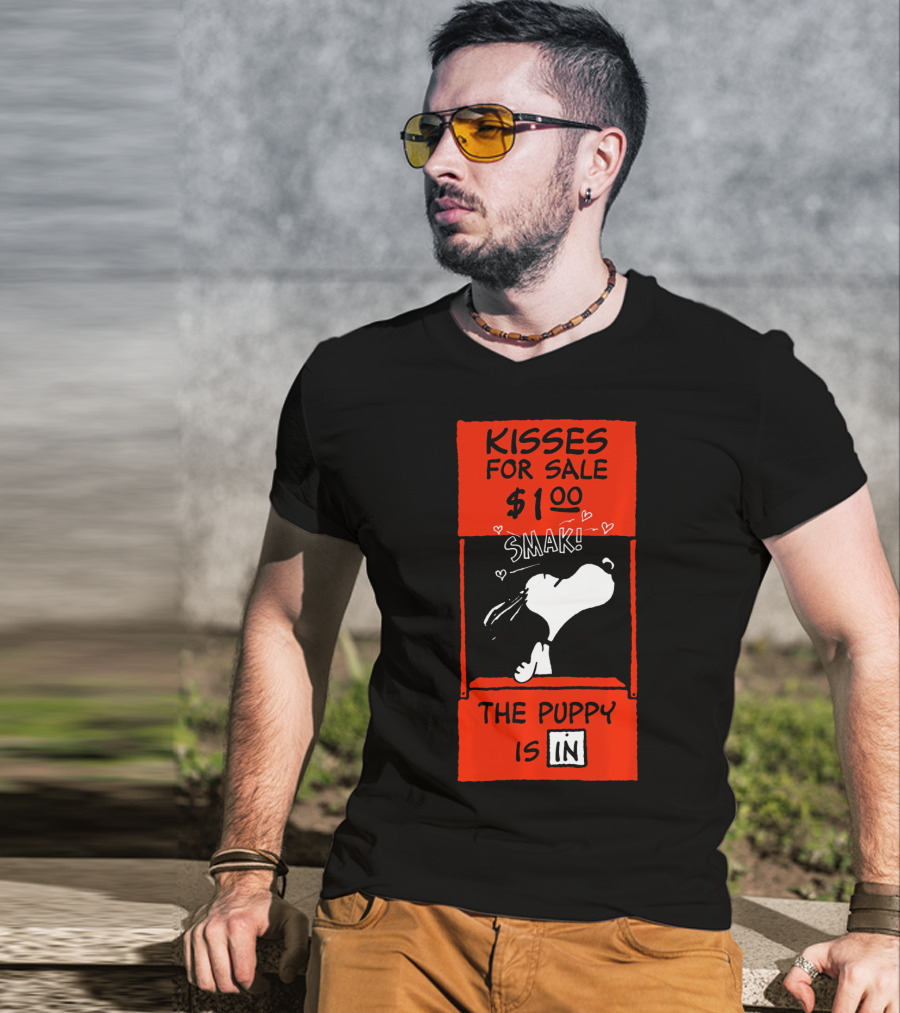 Peanuts Snoopy Kisses For Sale $1.00 Valentine Puppy Is In T-Shirt