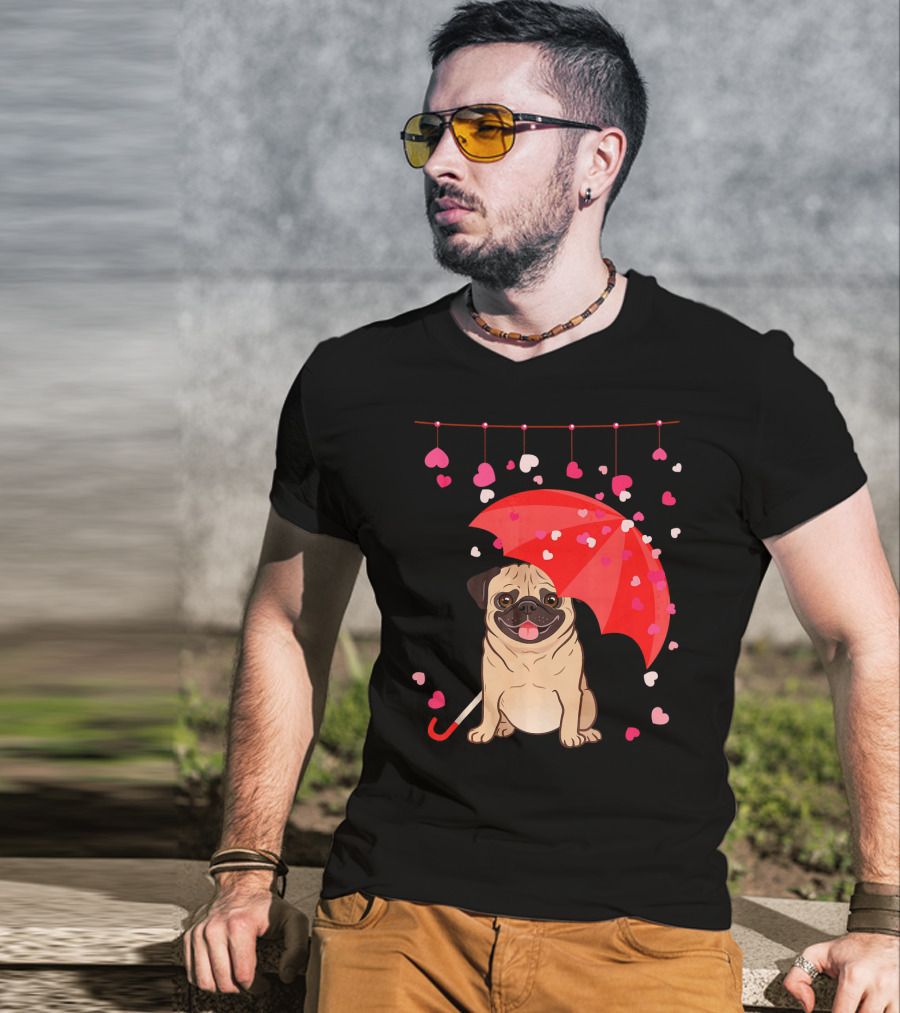 Pug With Umbrella And Falling Hearts Valentine's Day T-Shirt