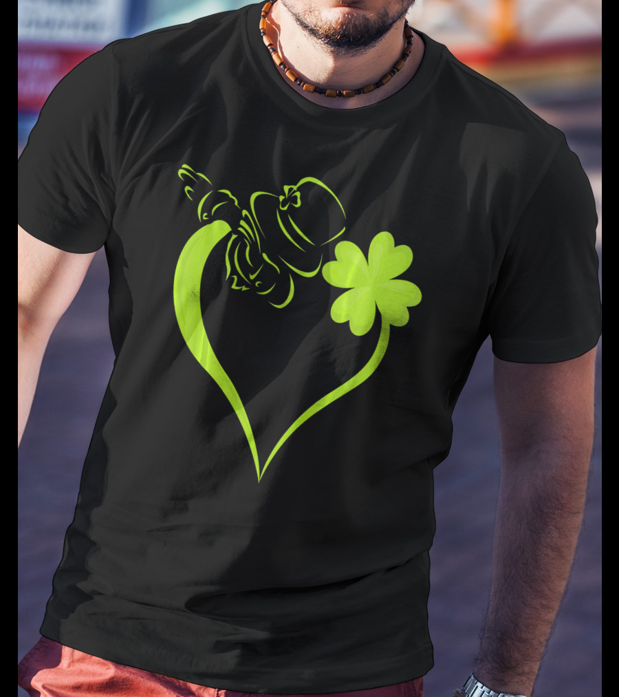Dabbing Leprechaun Heart Shamrock St Patrick's T-Shirt