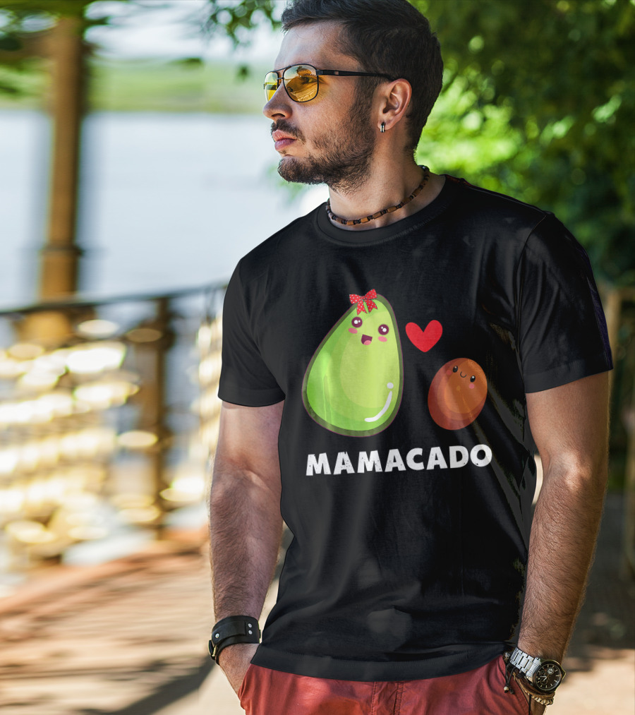 Mamacado Pregnancy Vegetarian Avo Cute Heart Avocado T-Shirt