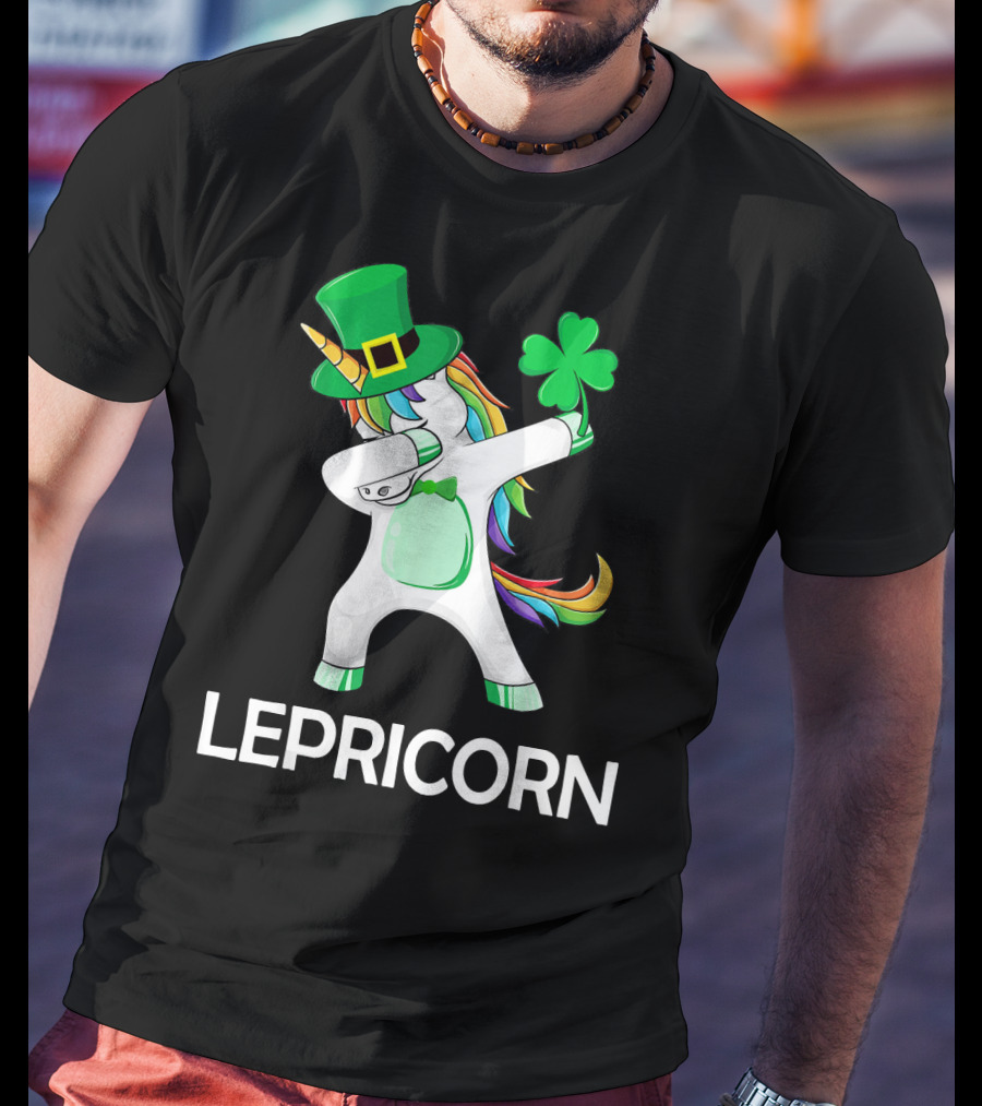 Lepricorn Unicorn Leprechaun Dabbing With Shamrock And Green Hat T-Shirt