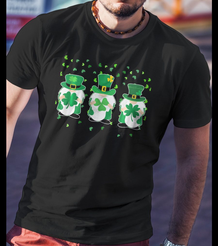 Irish Gnome Leprechaun Tomte With Shamrocks And Green Top Hats T-Shirt