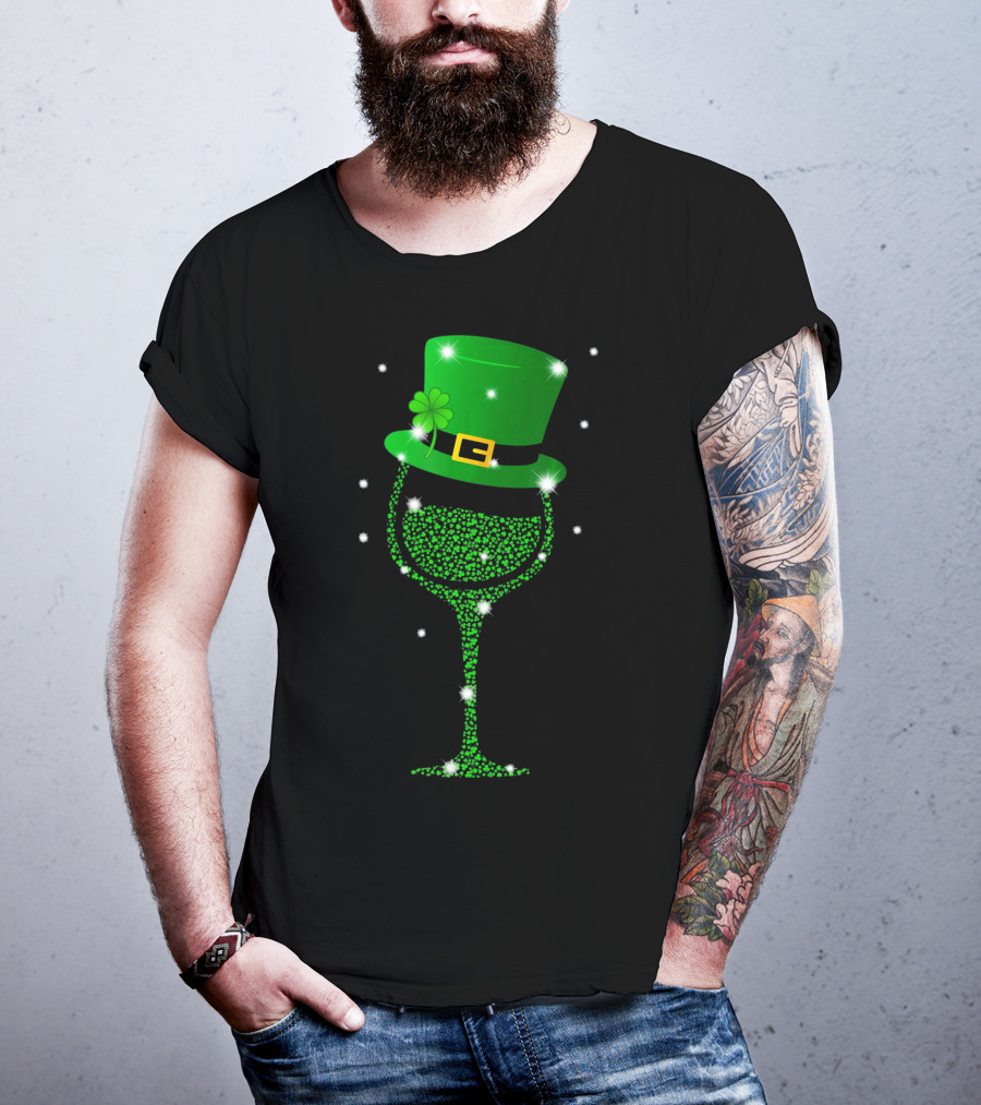 Shamrock Wine Glass St. Patrick's Day Top Hat Sparkle T-Shirt