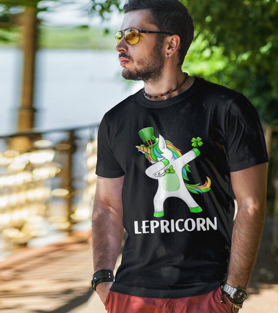 Lepricorn Dabbing Leprechaun Unicorn With Rainbow Mane And Green Hat T-Shirt
