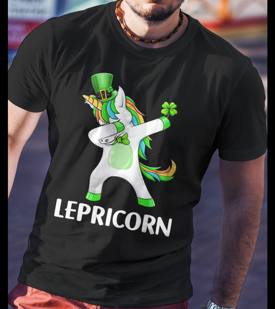 Lepricorn Dabbing Leprechaun Unicorn With Rainbow Mane And Green Hat T-Shirt
