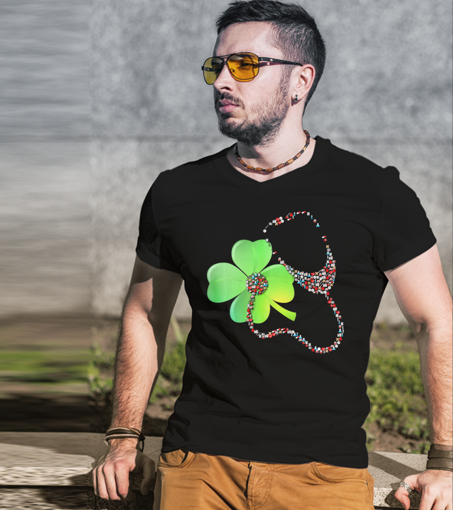 Shamrock Saint Patrick's Day Nurse Stethoscope Emoji Icons T-Shirt