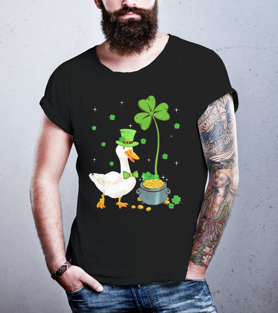 Shamrock Duck With Leprechaun Hat And Pot Of Gold T-Shirt