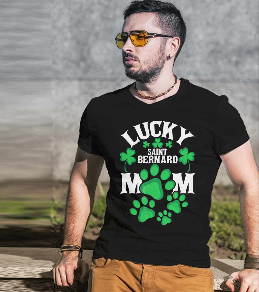 Lucky Saint Bernard Mom St. Patrick's Day T-Shirt