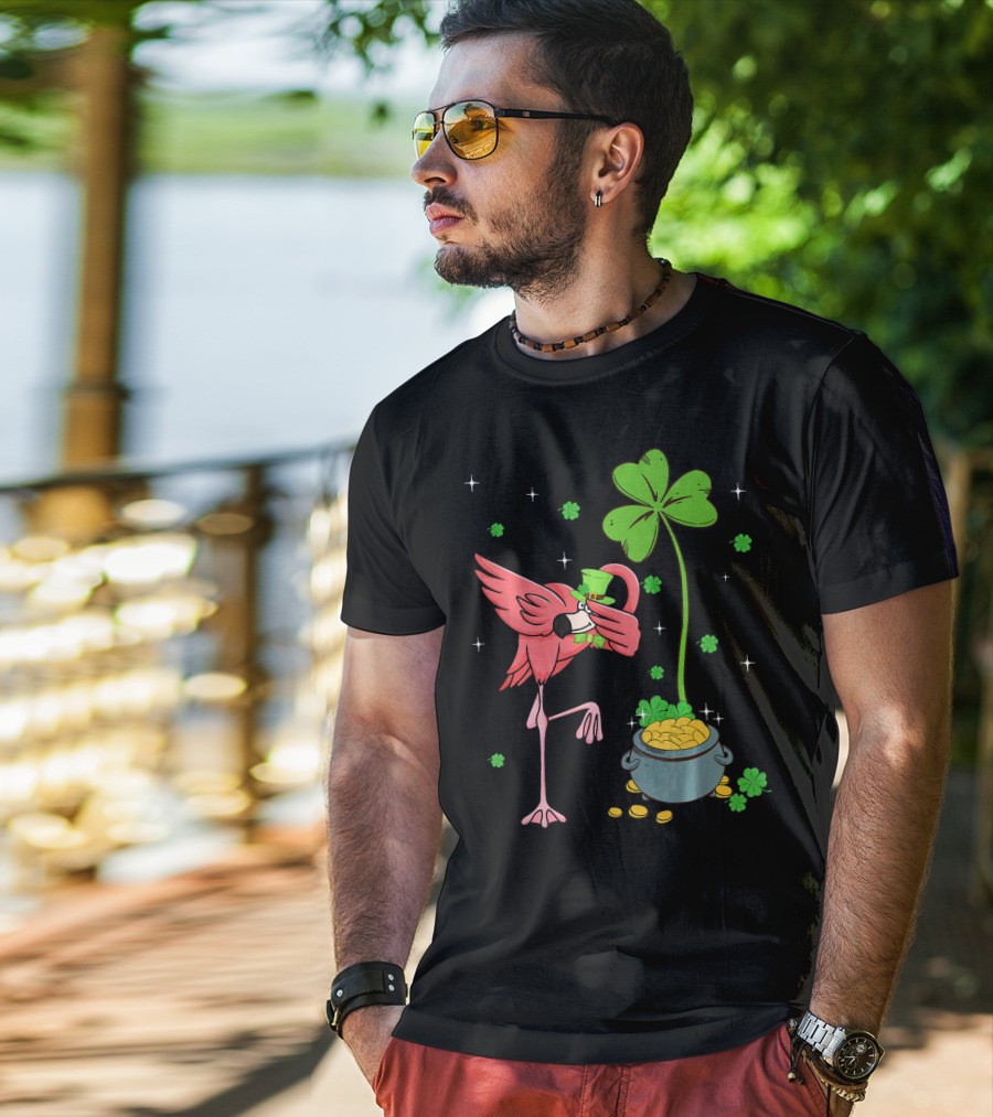 Shamrock Leprechaun Flamingo St Patricks Pot Of Gold T-Shirt