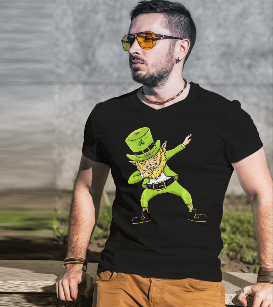 Funny Dabbing Leprechaun Boys St Patrick's Day Dance T-Shirt