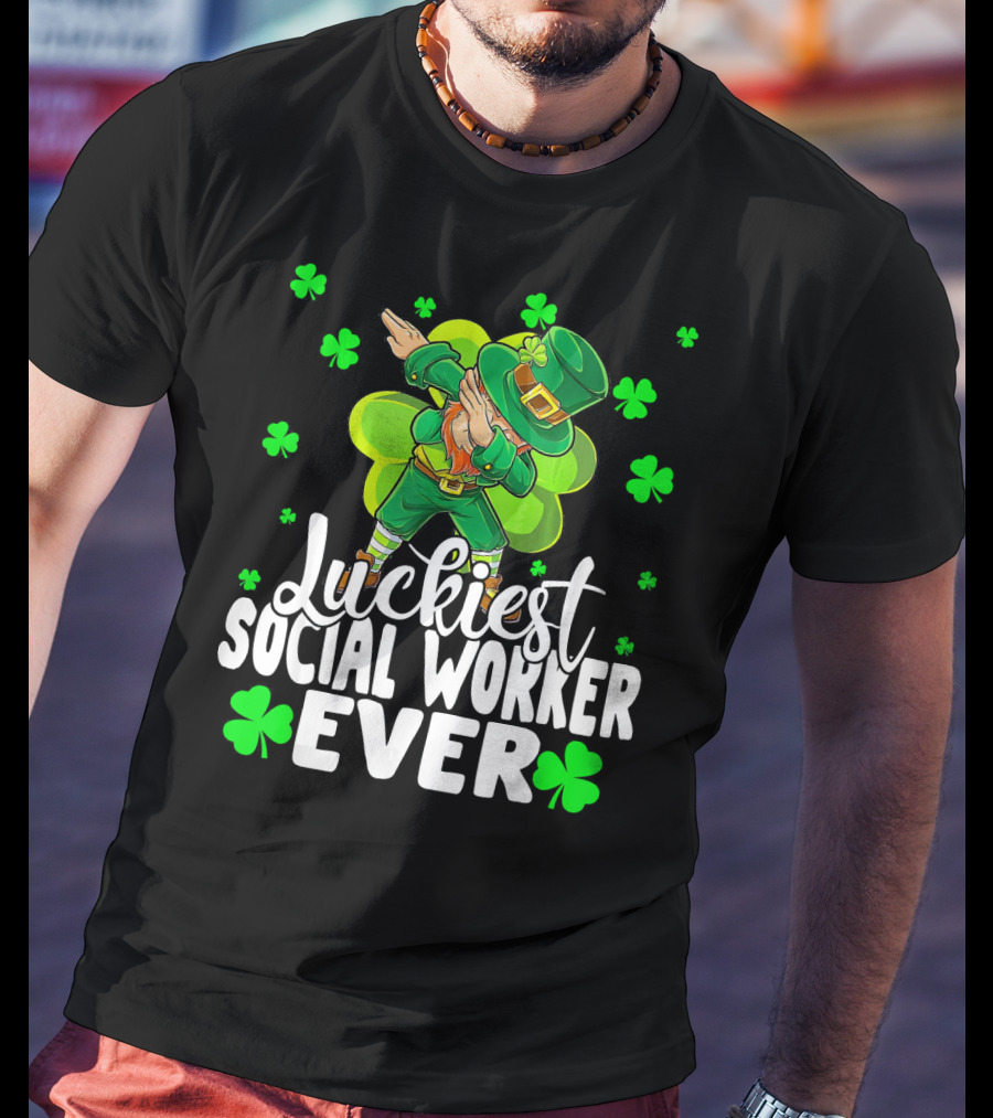 Luckiest Social Worker Ever Leprechaun Dab With Shamrocks T-Shirt