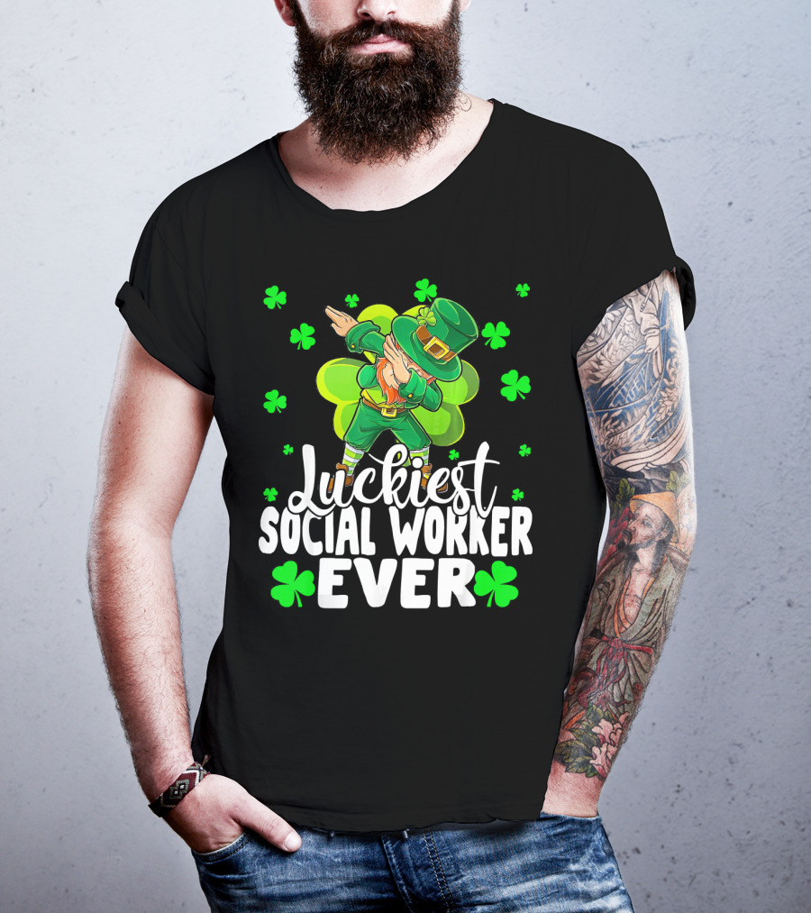 Luckiest Social Worker Ever Leprechaun Dab With Shamrocks T-Shirt
