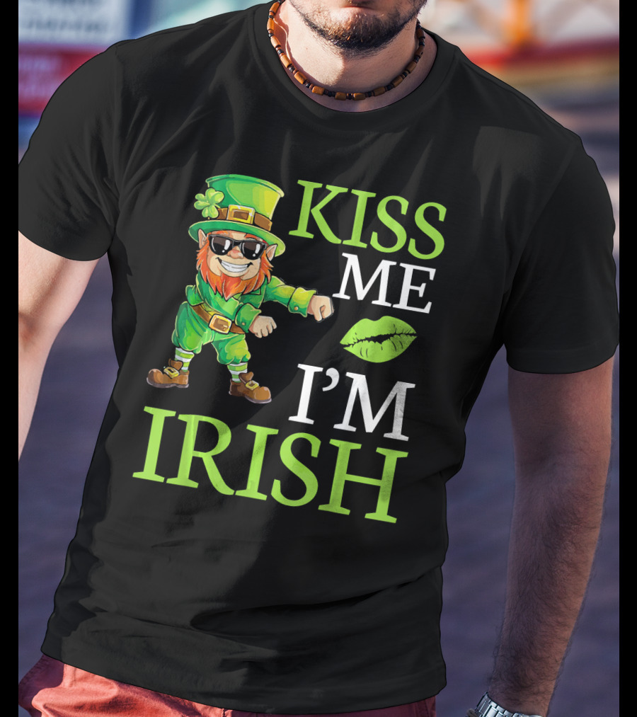 Kiss Me I'm Irish Cool Leprechaun Flossing T-Shirt
